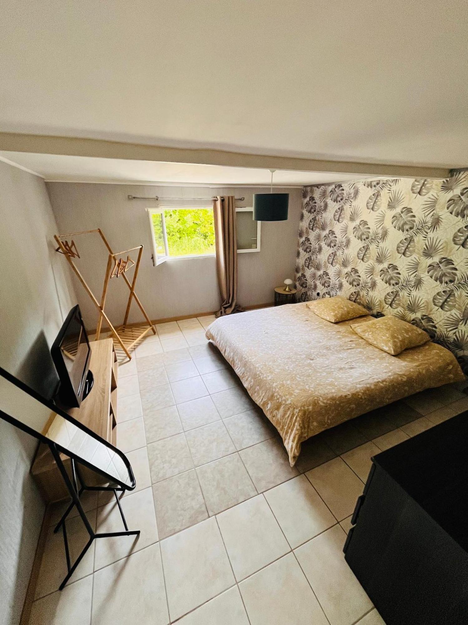 فيلا Location T3 Jardin Avec Piscine Mèze المظهر الخارجي الصورة